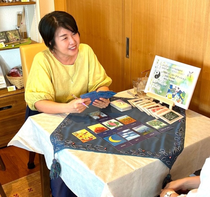 あなたのココロの声を聴き、陰陽2つの視点から明るい未来へと導く陰陽ツインカードセッション。|naturallyゆーみん