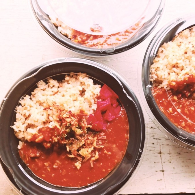 常陸牛入りキーマカレーやタコライスなどをリーズナブル な値段で提供しています！｜ノマデリ